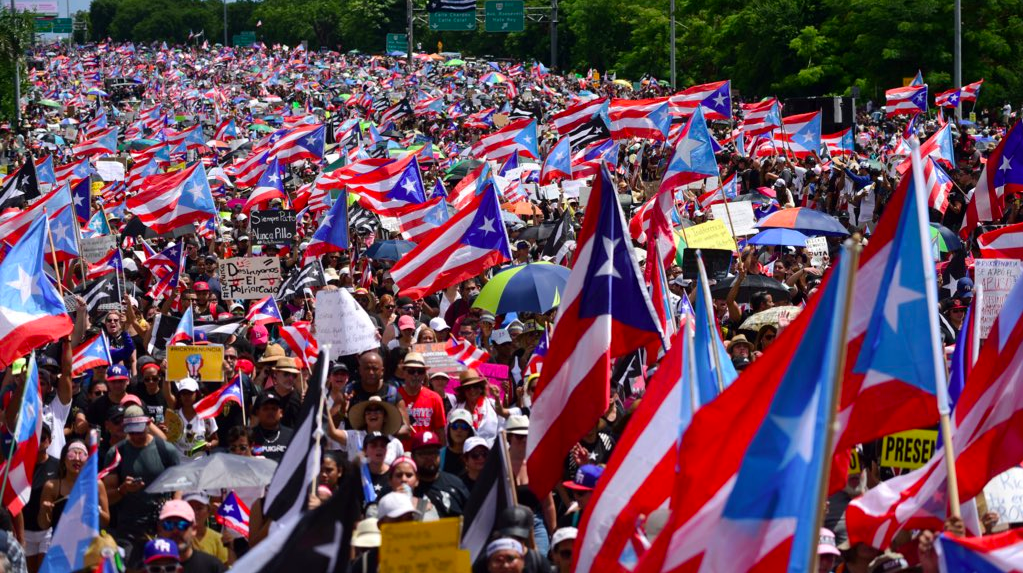bolígrafo felicidad portón El vértigo de la cacocracia: verano de 2019, Puerto Rico - LoQueSomos